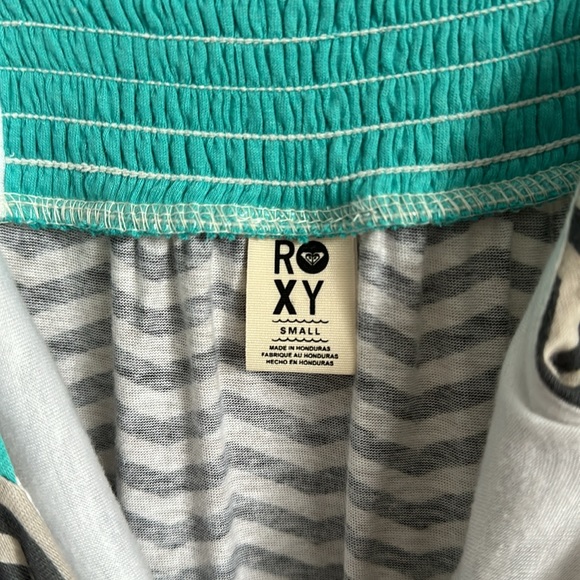 Roxy Maxi Dress - Picture 4 of 4